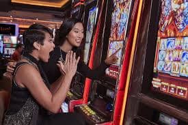 Tampilan layar ponsel Android menampilkan halaman program VIP superbet388